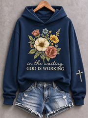 Women's Casual "Faith" Cross-Print Regular Sweatshirt